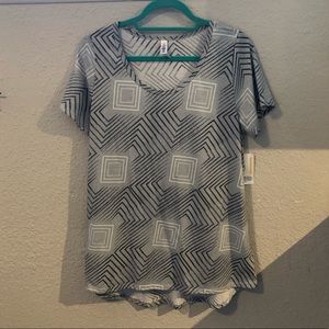 Large LulaRoe Classic T